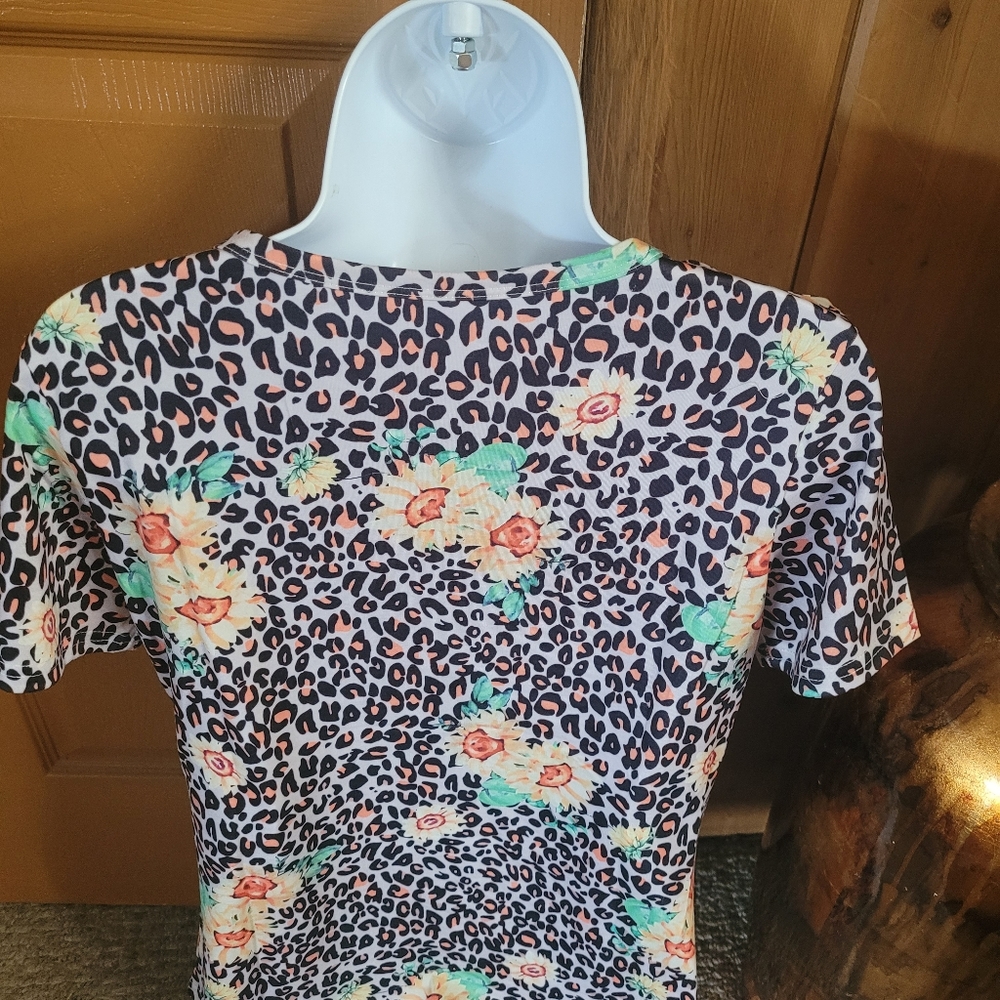 💜 New Cute Short Sleeve Top - Picture 5 of 5